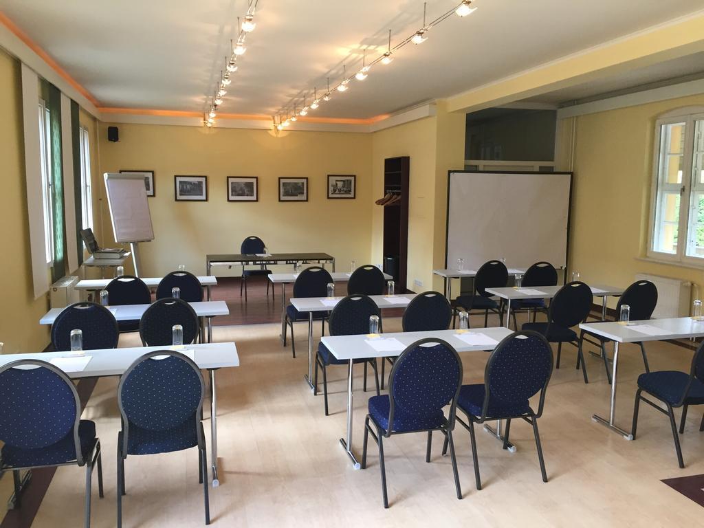 Hotel Vierseithof Luckenwalde Εξωτερικό φωτογραφία