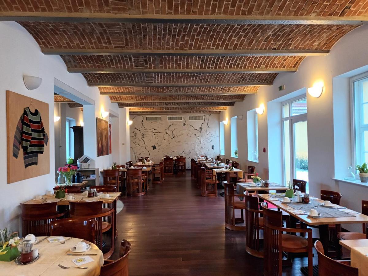 Hotel Vierseithof Luckenwalde Εξωτερικό φωτογραφία