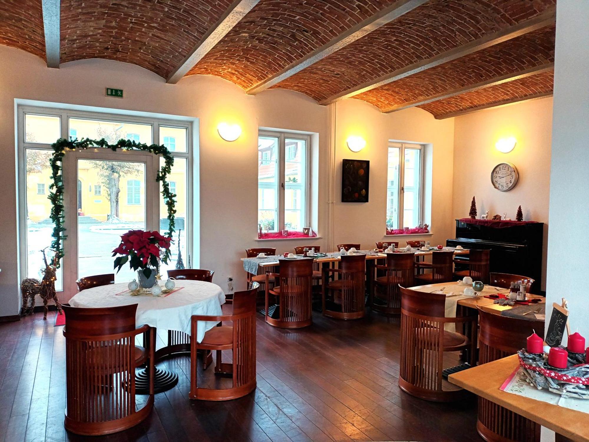 Hotel Vierseithof Luckenwalde Εξωτερικό φωτογραφία