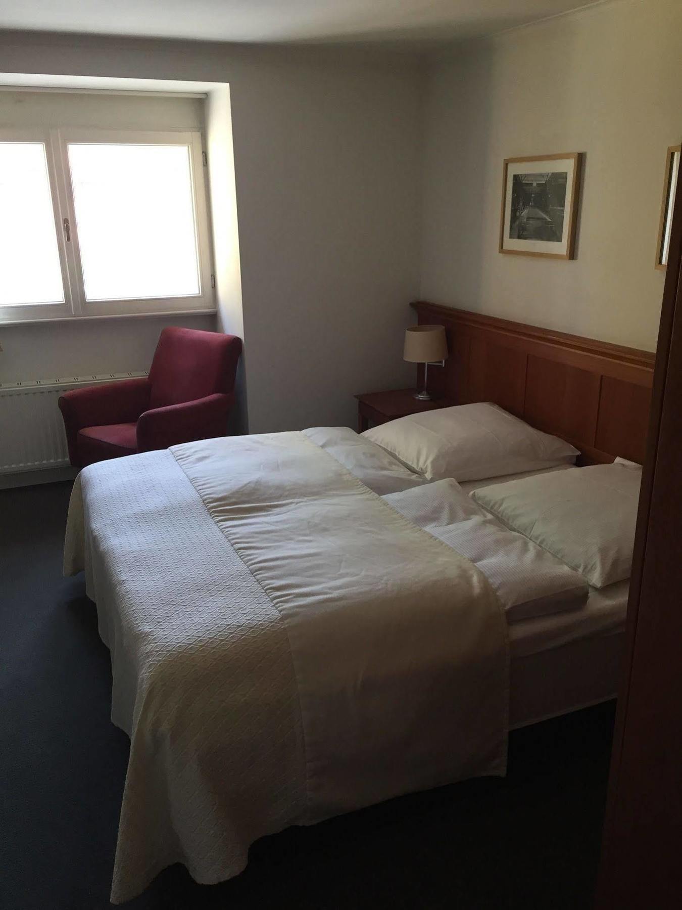Hotel Vierseithof Luckenwalde Εξωτερικό φωτογραφία