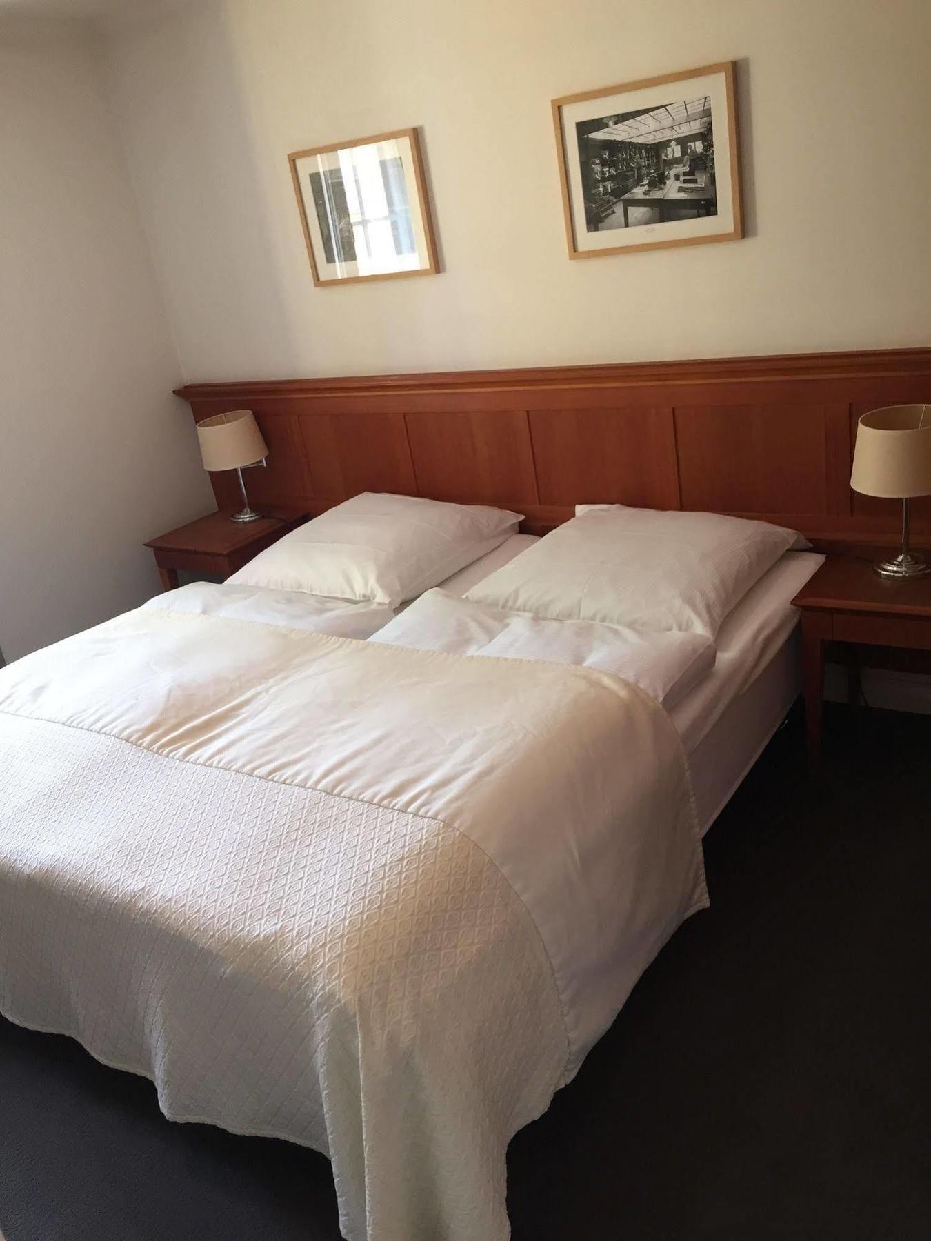 Hotel Vierseithof Luckenwalde Εξωτερικό φωτογραφία